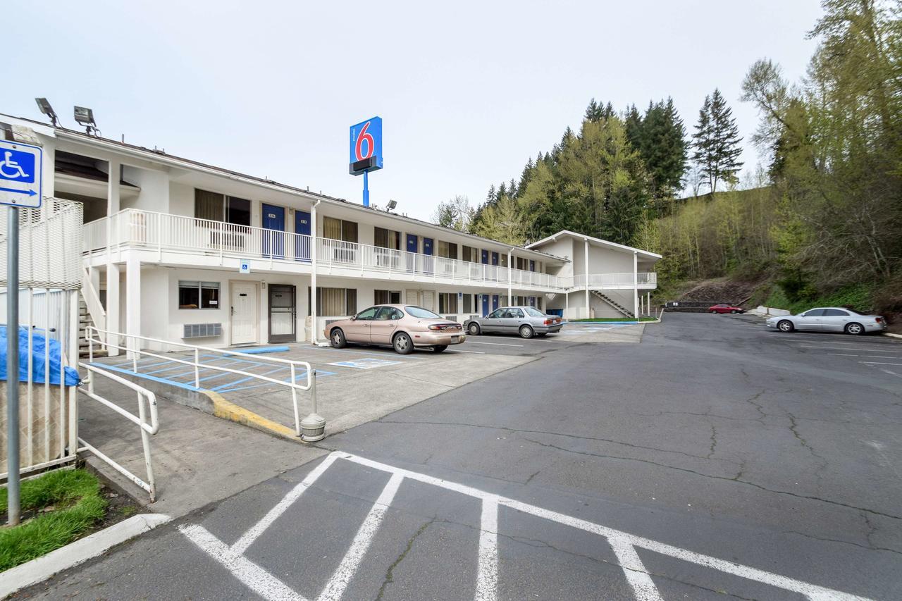 Motel 6-Kelso, Wa - Mt. St. Helens ภายนอก รูปภาพ