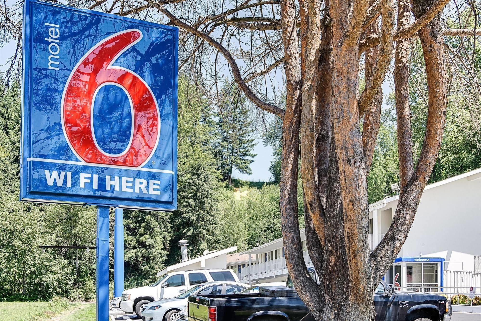 Motel 6-Kelso, Wa - Mt. St. Helens ภายนอก รูปภาพ